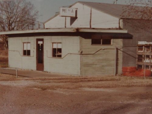 Image of previous location of Mena Plumbing in Bryan, Texas, on Villa Maria.